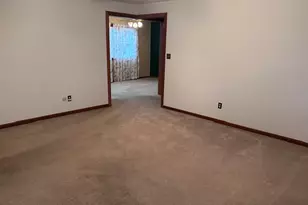 725 Hile Ln, Englewood, OH 45322 - Photo 6