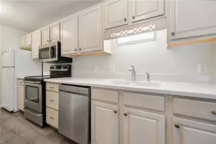 1770 Piper Ln, Centerville, OH 45440 - Photo 28