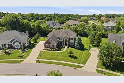 10540 Wallingsford Circle, Washington Twp, OH 45458 - Photo 2