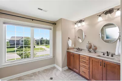 10540 Wallingsford Circle, Washington Twp, OH 45458 - Photo 34