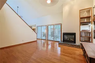 9040 S Normandy Ln, Washington Twp, OH 45458 - Photo 8
