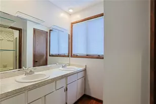 9040 S Normandy Ln, Washington Twp, OH 45458 - Photo 30