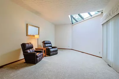 9040 S Normandy Lane, Washington Twp, OH 45458 - Photo 10