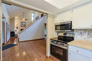 9040 S Normandy Ln, Washington Twp, OH 45458 - Photo 18