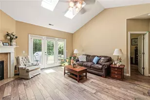 3378 Darbyshire Dr, Beavercreek, OH 45440 - Photo 20