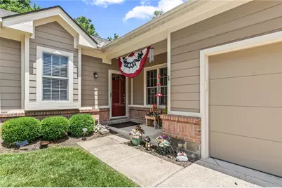 3378 Darbyshire Drive, Beavercreek, OH 45440 - Photo 6