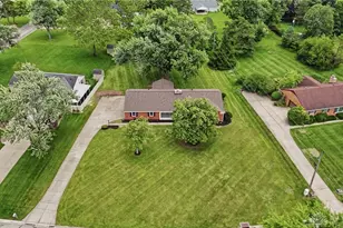 7310 Kings Run Rd, Washington Twp, OH 45459 - Photo 2