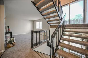 2155 Olympic St, Springfield, OH 45503 - Photo 8