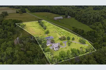 3098 State Route 725, Sugarcreek Twp, OH 45370 - Photo 2