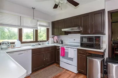 2473 Linebaugh Road, Beavercreek Twp, OH 45385 - Photo 8