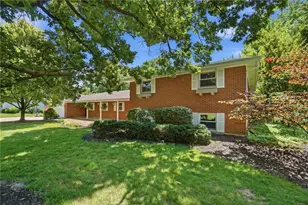 686 Evans Ln, Washington Twp, OH 45459 - Photo 2