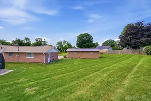 1331 Walnut Bend Ct, Fairborn, OH 45324 - Photo 48