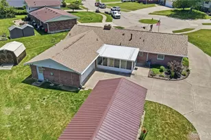 1331 Walnut Bend Ct, Fairborn, OH 45324 - Photo 52