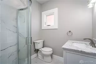 913 Charlotte St, Hamilton, OH 45214 - Photo 18