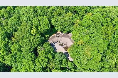 2892 River End Court, Sugarcreek Twp, OH 45370 - Photo 4