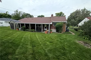 808 Hollendale Dr, Kettering, OH 45429 - Photo 14