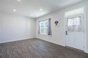 5040 Catalpa Dr, Tipp City, OH 45371 - Photo 2