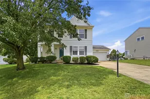 10109 S Cliff Swallow Ct, Miamisburg, OH 45342 - Photo 2