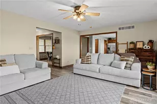 14960 Westbrook Rd, Brookville, OH 45309 - Photo 8