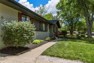 2515 Cross Country Rd, Beavercreek, OH 45431 - Photo 6