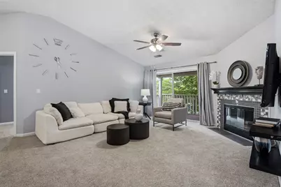6591 Brigham Square #7, Centerville, OH 45459 - Photo 4