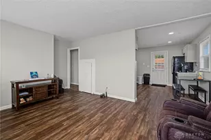 149 Diana Ln, Fairborn, OH 45324 - Photo 8