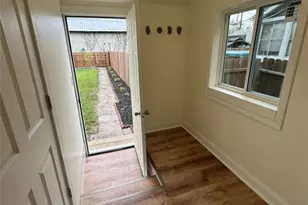 423 Deeds Ave, Dayton, OH 45404 - Photo 10