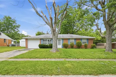7137 Castlecrest Drive, Huber Heights, OH 45424 - Photo 4