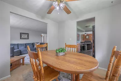 7042 Cliffstone Drive, Huber Heights, OH 45424 - Photo 6