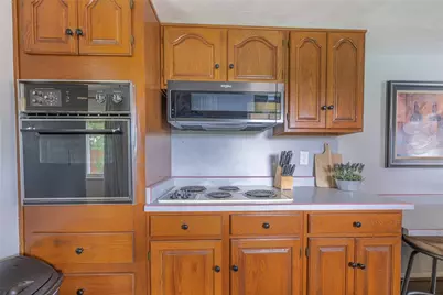 7042 Cliffstone Drive, Huber Heights, OH 45424 - Photo 10