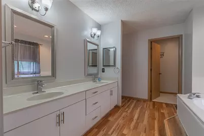 6584 Stillcrest Way, Butler Twp, OH 45414 - Photo 30