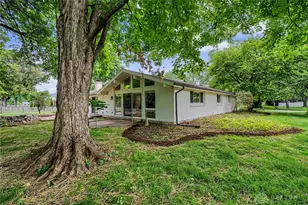 460 Deauville Dr, Washington Twp, OH 45429 - Photo 40