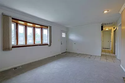 4505 College View Drive, Dayton, OH 45417 - Photo 4