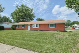 4505 College View Dr, Dayton, OH 45417 - Photo 2