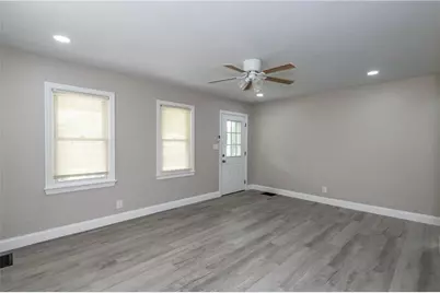 300 Skyview Drive, Vandalia, OH 45377 - Photo 10