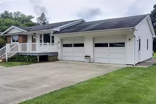 186 Palmer Dr, Cedarville Village, OH 45314 - Photo 4