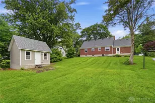 136 E Ridgeway Dr, Centerville, OH 45459 - Photo 42