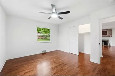 136 E Ridgeway Drive, Centerville, OH 45459 - Photo 12