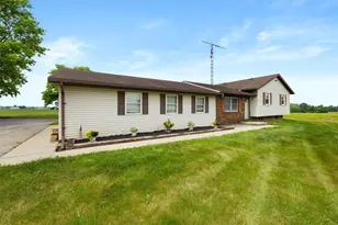 10657 County Rd 5, Belle Center, OH 43310 - Photo 2
