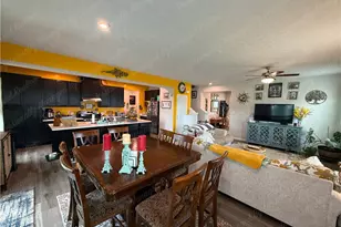 2418 David Grey Cir, Beavercreek, OH 45434 - Photo 10