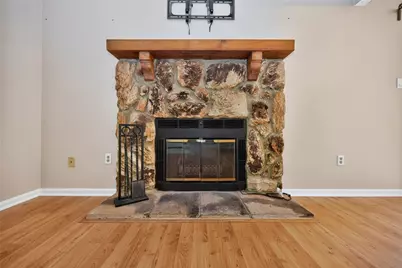 2070 Foxknoll Drive, Centerville, OH 45458 - Photo 12