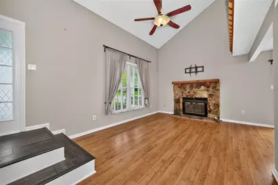 2070 Foxknoll Drive, Centerville, OH 45458 - Photo 8