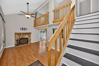2070 Foxknoll Drive, Centerville, OH 45458 - Photo 6