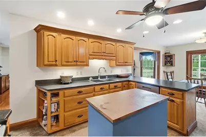 656 Gardenview Circle, Bath Twp, OH 45801 - Photo 12