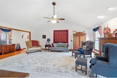656 Gardenview Circle, Bath Twp, OH 45801 - Photo 6