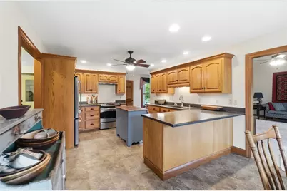 656 Gardenview Circle, Bath Twp, OH 45801 - Photo 8