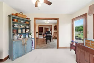 656 Gardenview Cir, Bath Twp, OH 45801 - Photo 14