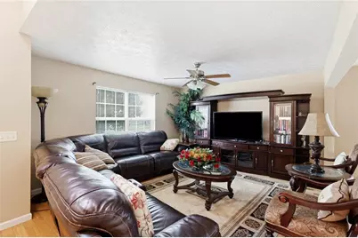5757 Ericsson Way, Trotwood, OH 45426 - Photo 12