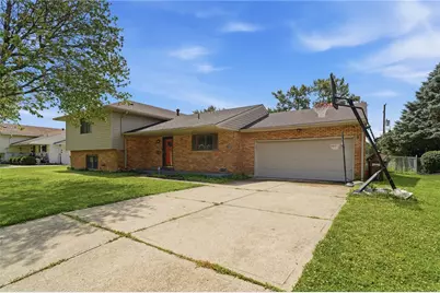 3712 Fiesta Way, Middletown, OH 45044 - Photo 2