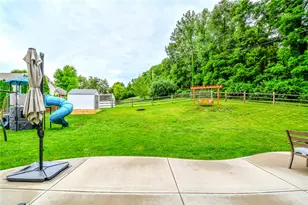 2435 Dutch Mill Dr, Fairborn, OH 45324 - Photo 24